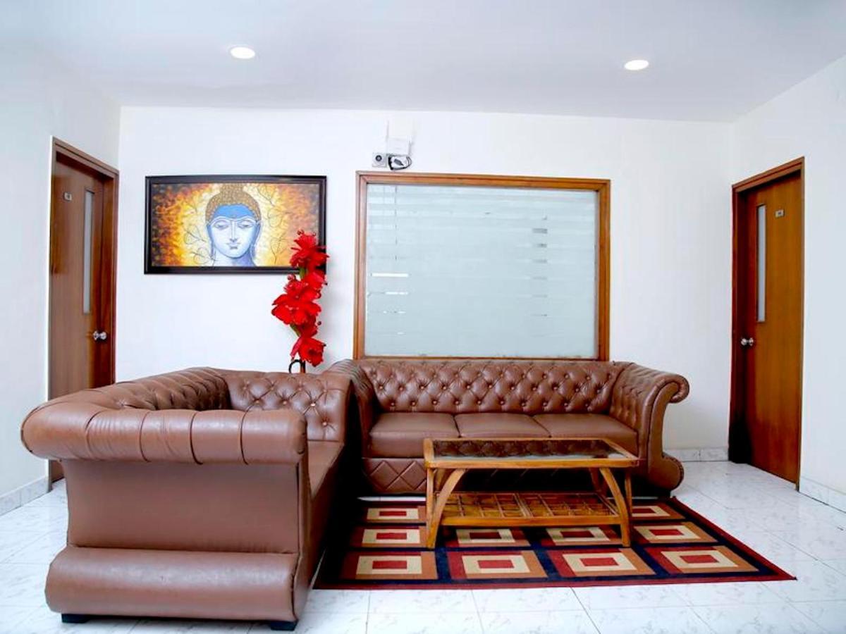 Maplewood Guest House, Neeti Bagh, New Delhiit Is A Boutiqu Guest House - Room 3 ภายนอก รูปภาพ