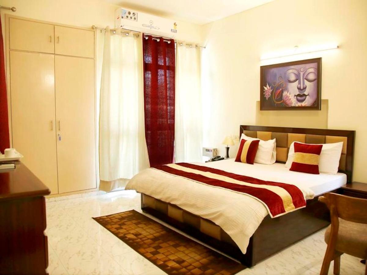 Maplewood Guest House, Neeti Bagh, New Delhiit Is A Boutiqu Guest House - Room 3 ภายนอก รูปภาพ